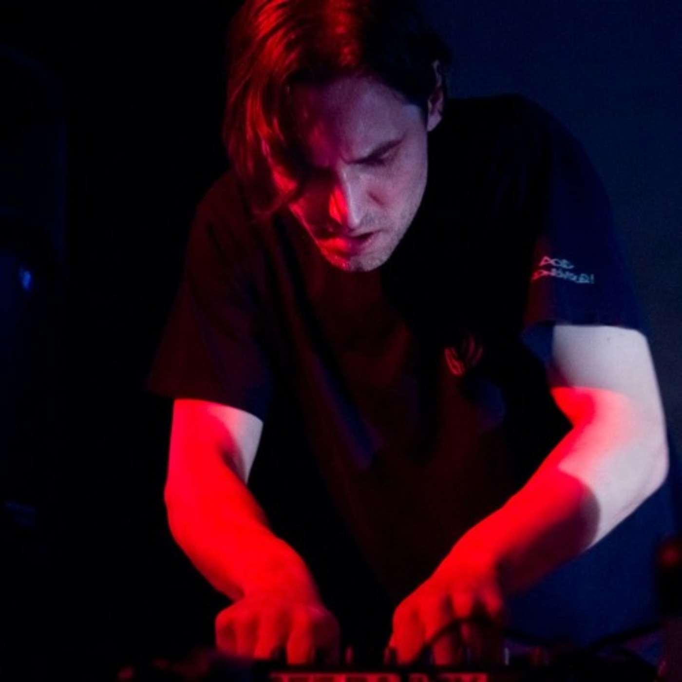 Tracks and live sets