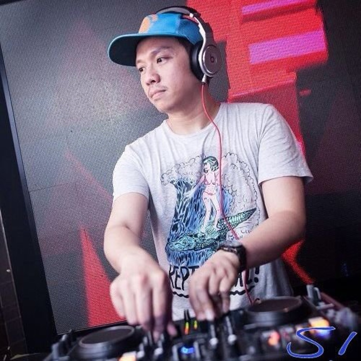 DJ Shin